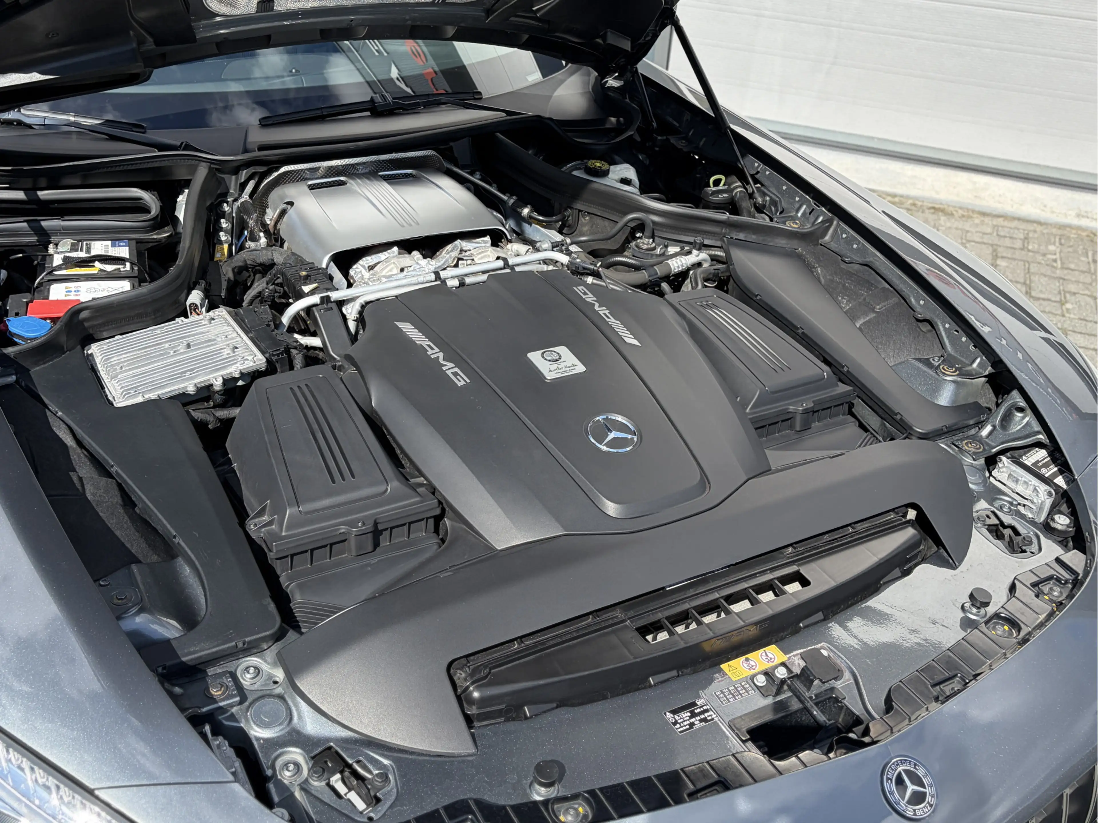 Mercedes-Benz AMG GT 4.0 Panoramadak — photo 12