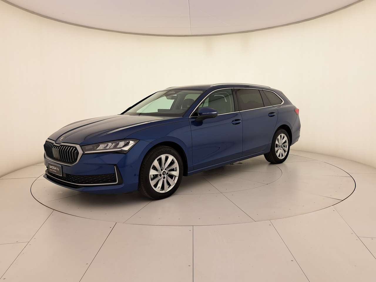 Skoda Superb wagon 2.0 tdi style 150cv dsg