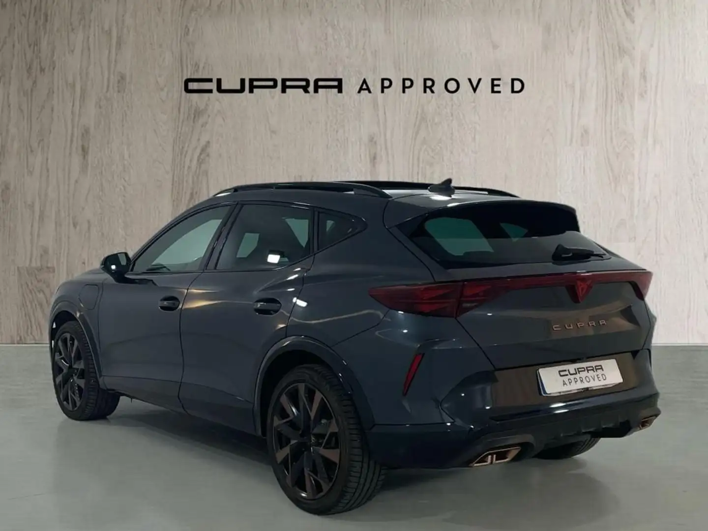 CUPRA Formentor 1.5 e-Hybrid 200 VZ DSG Gris - 2