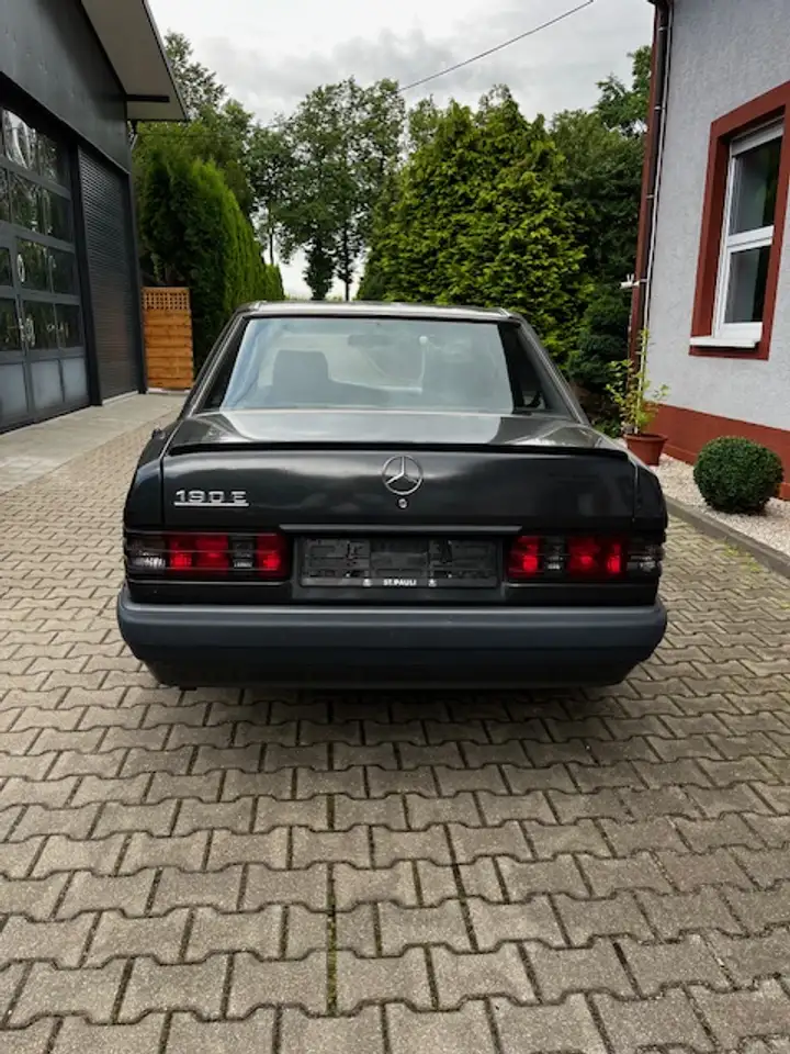Mercedes-Benz 190 E, foto 6