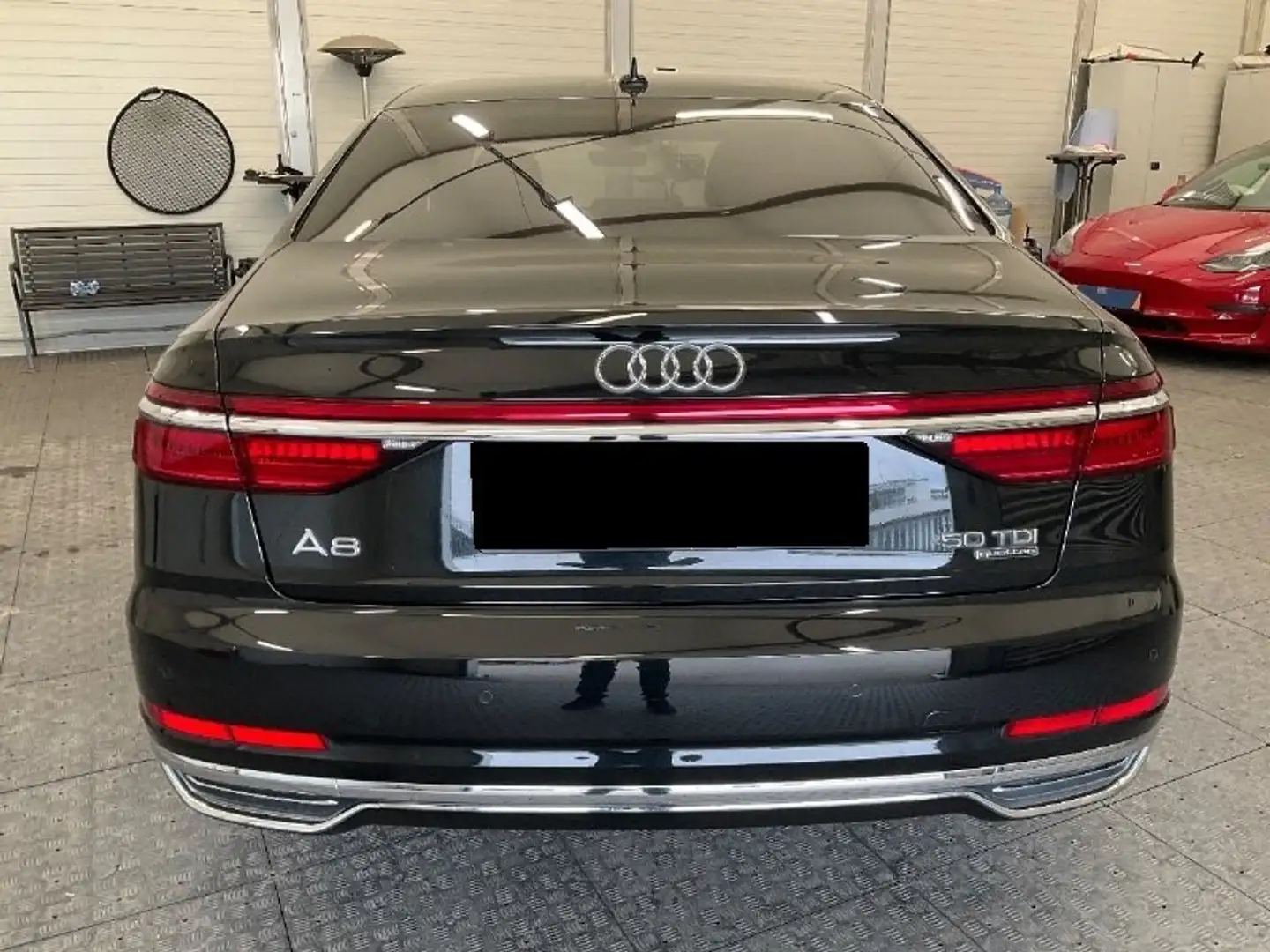 Audi A8 50 TDI quattro Noir - 2