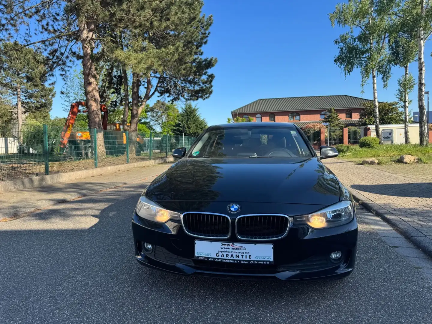 BMW 318 Baureihe 3 Touring d TÜV NEU Garantie 2 Hand Noir - 2