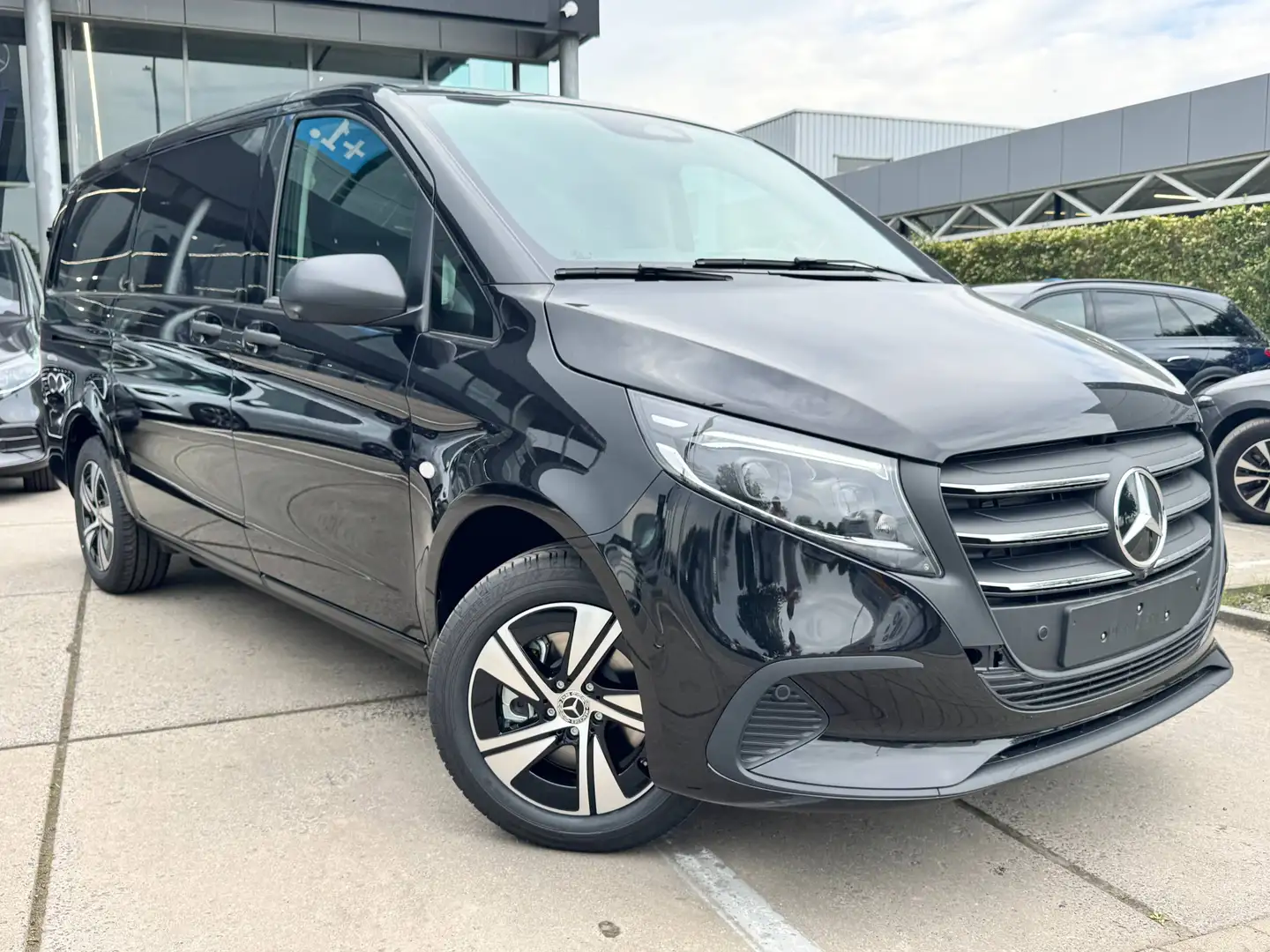 MERCEDES-BENZ Vito