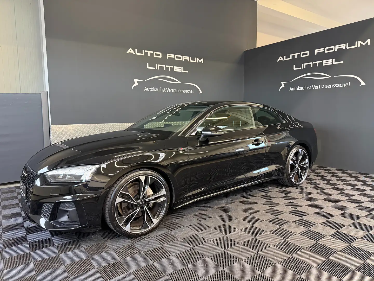 Audi A5 40 TDI quattro S line-8XBEREIFT-19%MWST-1.HAND-LED Schwarz - 2