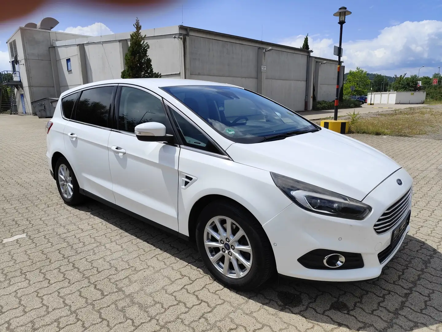 Ford S-Max Titanium Automatik Leder Alus Klima Navigation Weiß - 1
