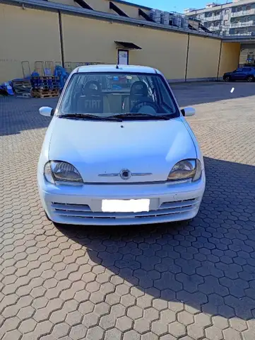 Fiat Seicento view 3