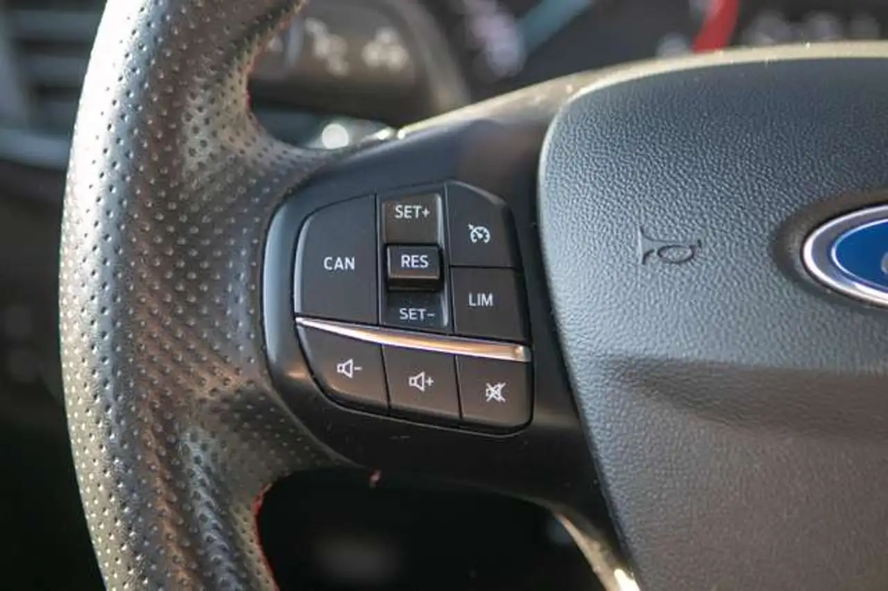 Ford Fiesta 5 portes — photo 20