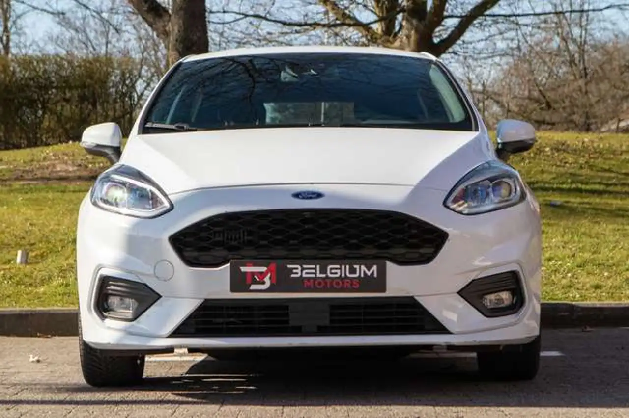 Ford Fiesta 5 portes — photo 3