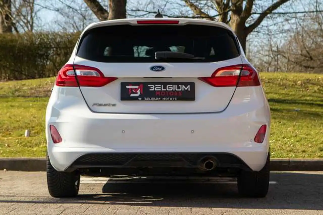 Ford Fiesta 5 portes — photo 4