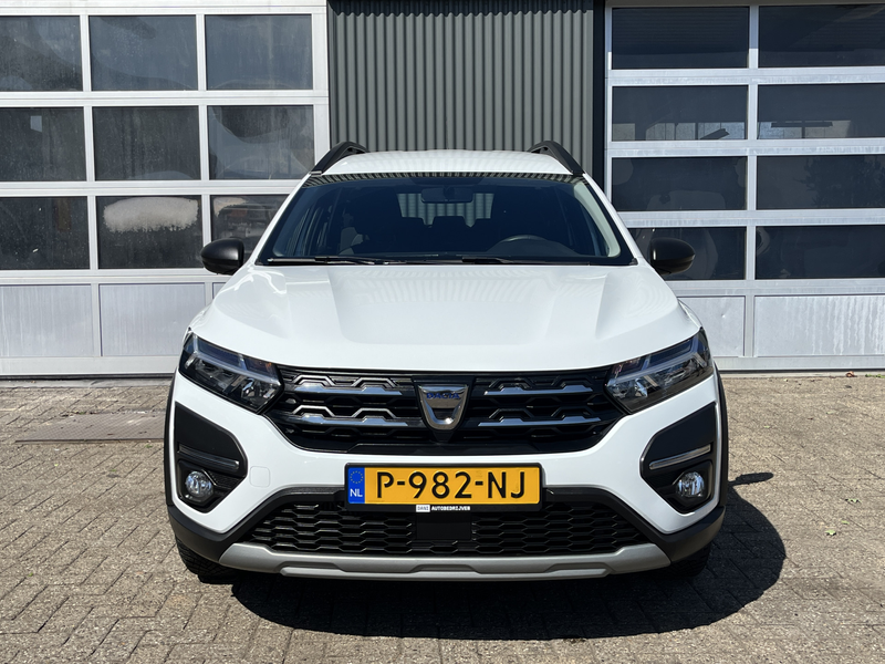 Dacia Jogger 1.0 TCe 110 7-Persoons Airco Cruise controle Trekh — photo 17