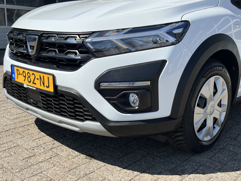 Dacia Jogger 1.0 TCe 110 7-Persoons Airco Cruise controle Trekh — photo 21