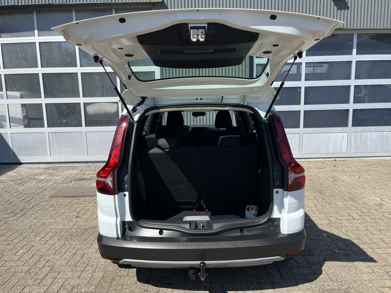 Dacia Jogger 1.0 TCe 110 7-Persoons Airco Cruise controle Trekh — photo 15