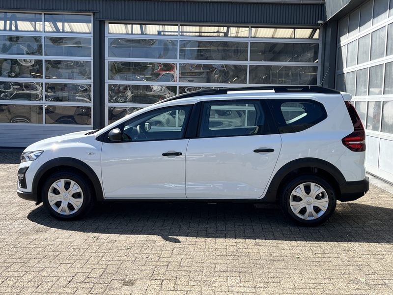 Dacia Jogger 1.0 TCe 110 7-Persoons Airco Cruise controle Trekh — photo 19