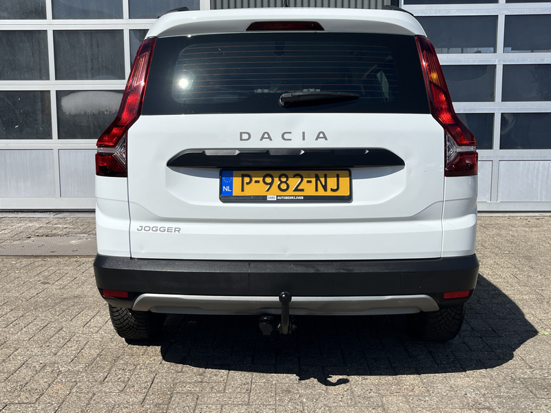 Dacia Jogger 1.0 TCe 110 7-Persoons Airco Cruise controle Trekh — photo 18
