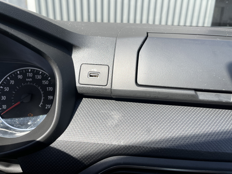 Dacia Jogger 1.0 TCe 110 7-Persoons Airco Cruise controle Trekh — photo 34