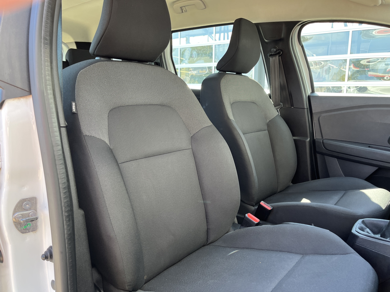 Dacia Jogger 1.0 TCe 110 7-Persoons Airco Cruise controle Trekh — photo 7