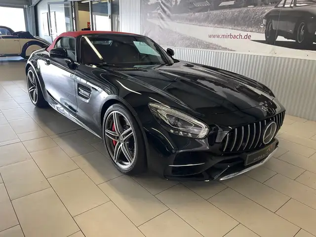 Mercedes-Benz Amg GT view 4