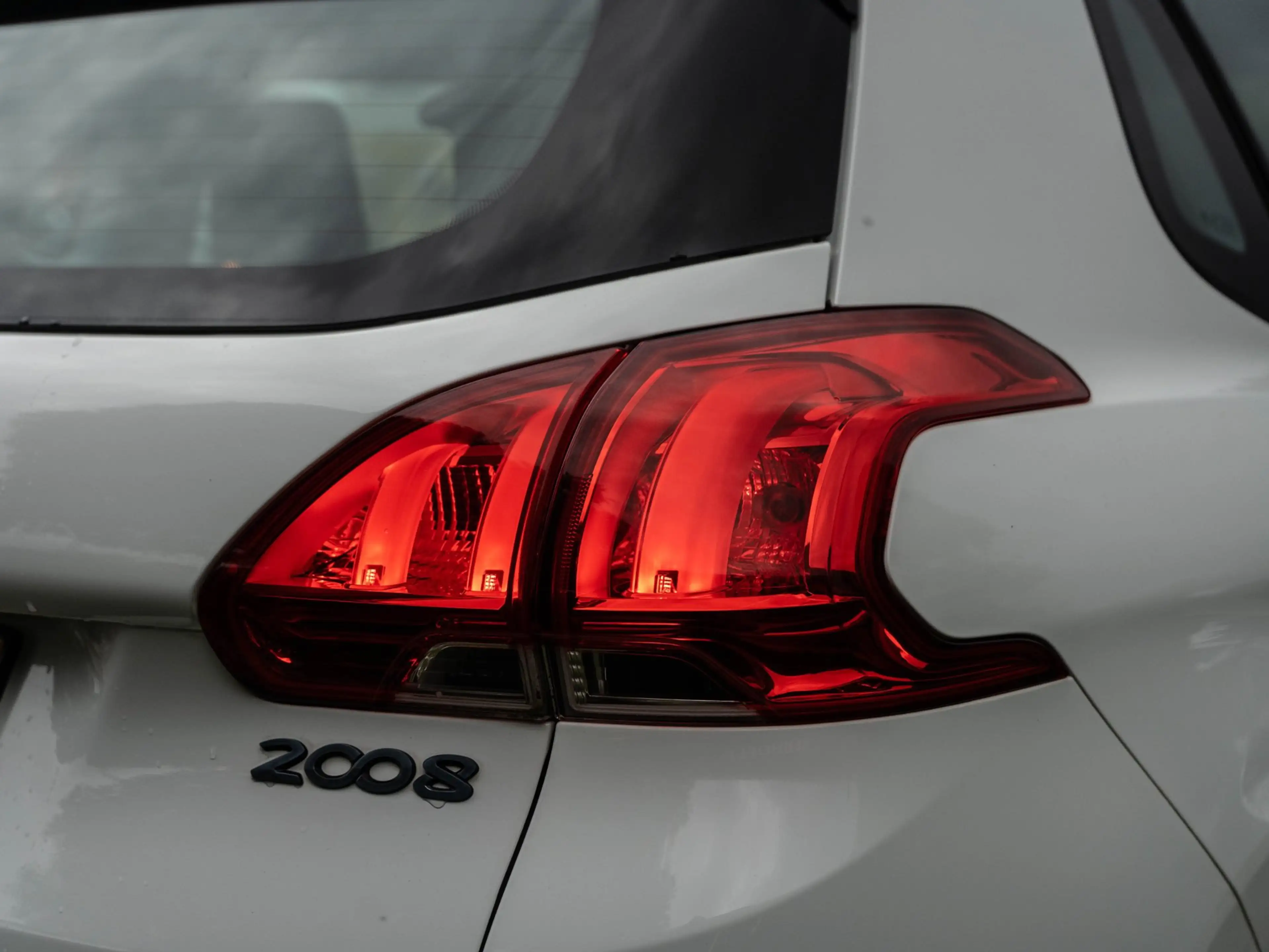 Peugeot 2008 1.2 PureTech Access | AIRCO | ORG NL NAP | 5 DEURS — photo 15