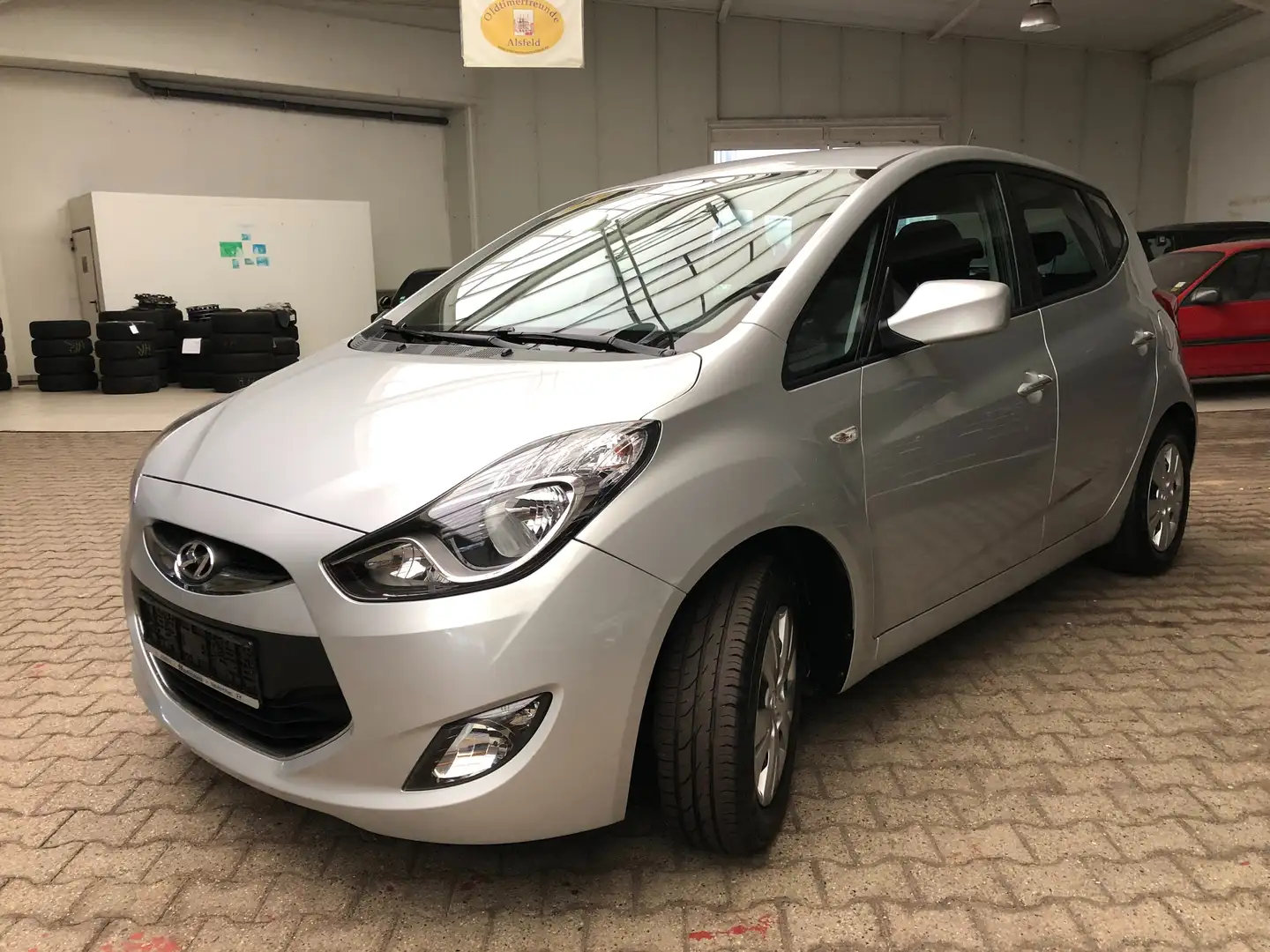 Hyundai iX20 FIFA world Cup Edition Gris - 1