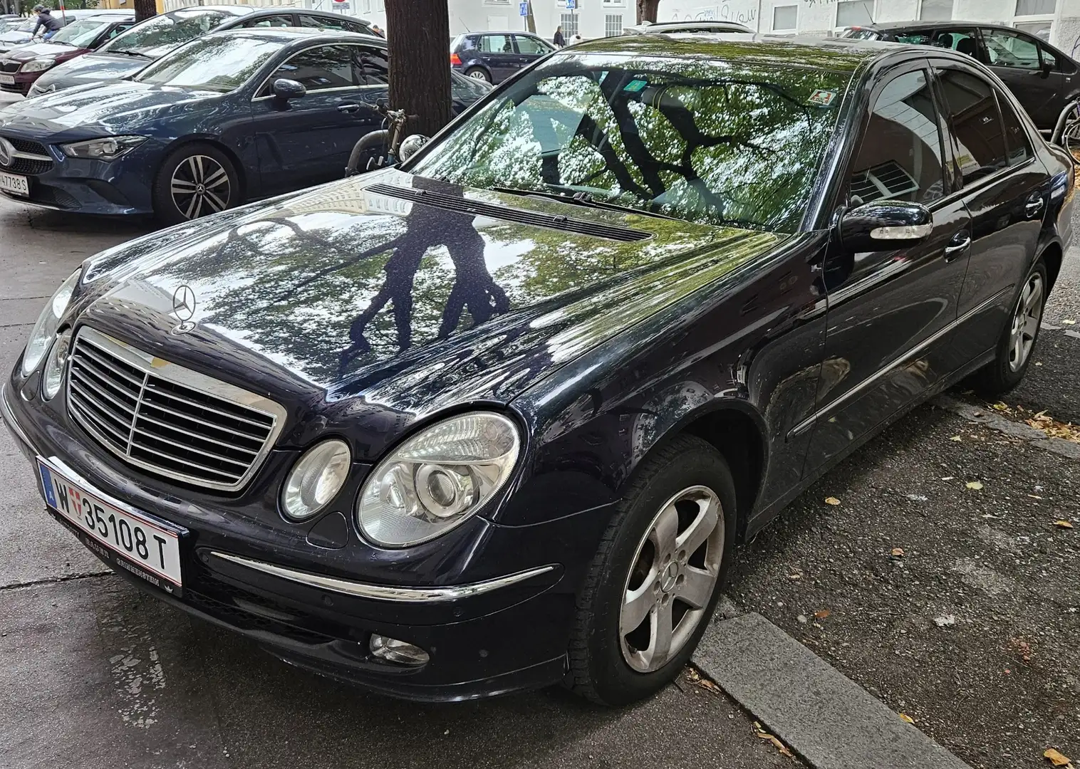 Mercedes-Benz E 220 Avantgarde CDI Sequentronic - 2