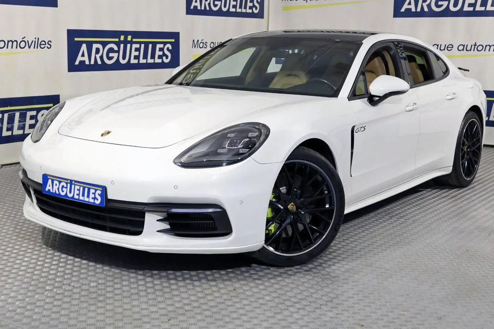 Porsche Panamera 4 E Hybrid 462cv Blanco - 1