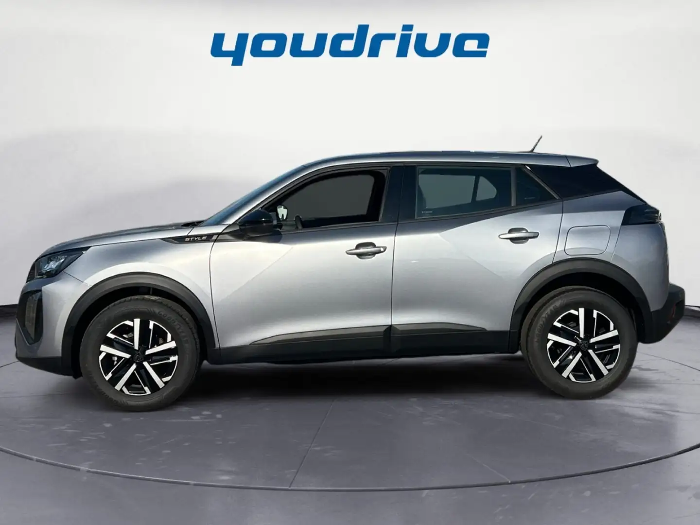 Peugeot 2008 PureTech 100 S&S Style KM0 Grau - 2