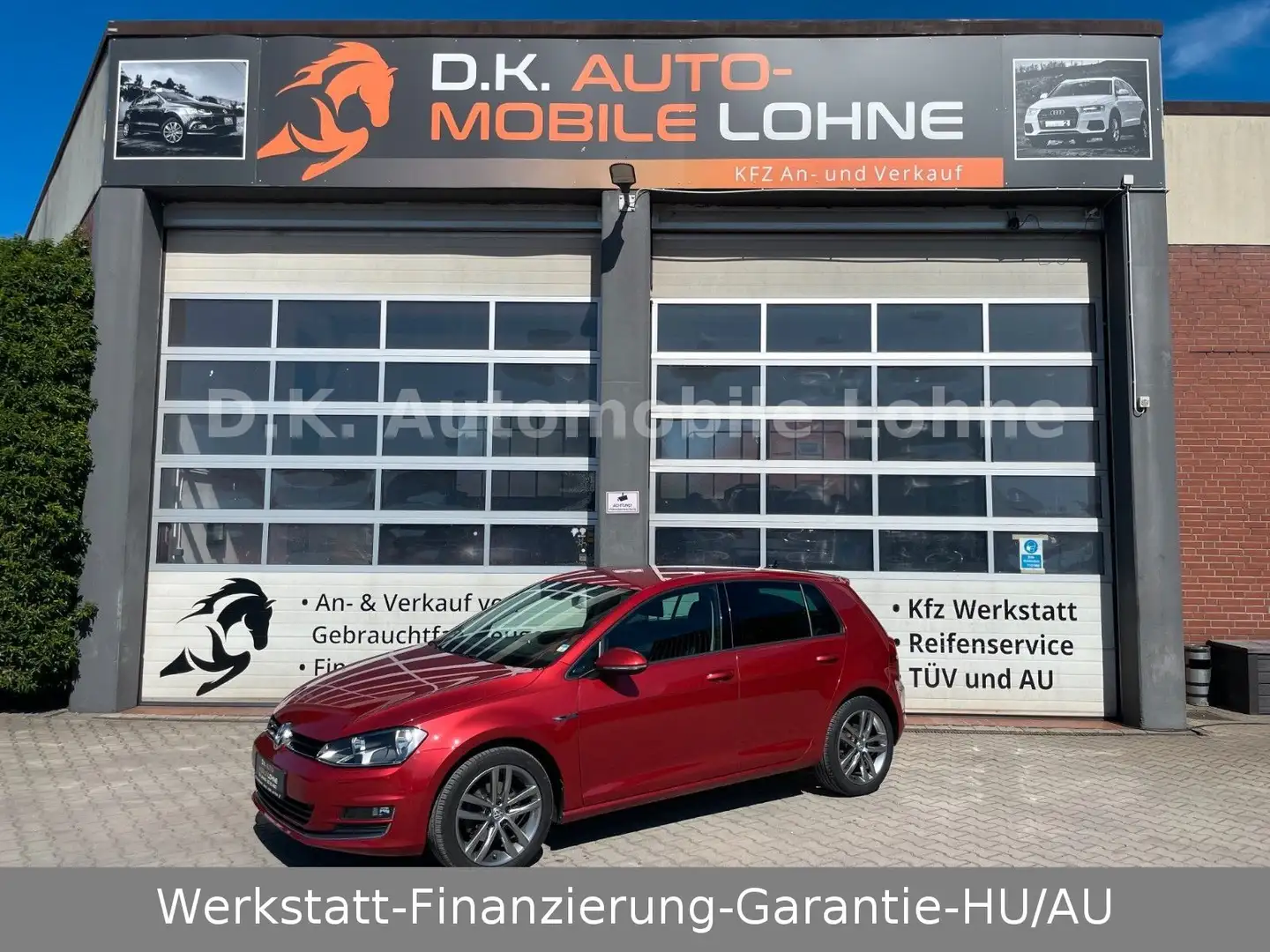 Volkswagen Golf VII Lim. Lounge BMT 2.0 NAVI*KAMERA*1.HAND* Rood - 1