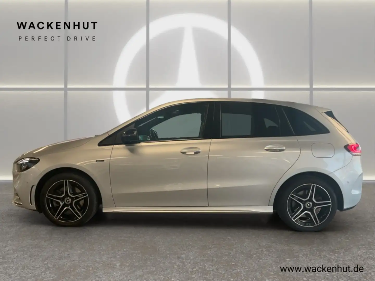 Mercedes-Benz B 250 e AMG NIGHT MULTI AHK PANO DISTR AUGM 360° Argent - 2