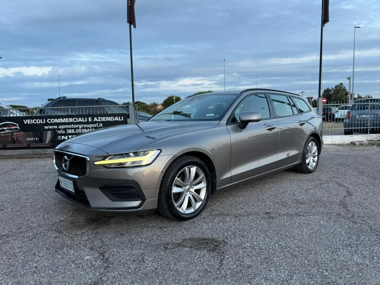 Volvo V60 D3 Geartronic Business - 2