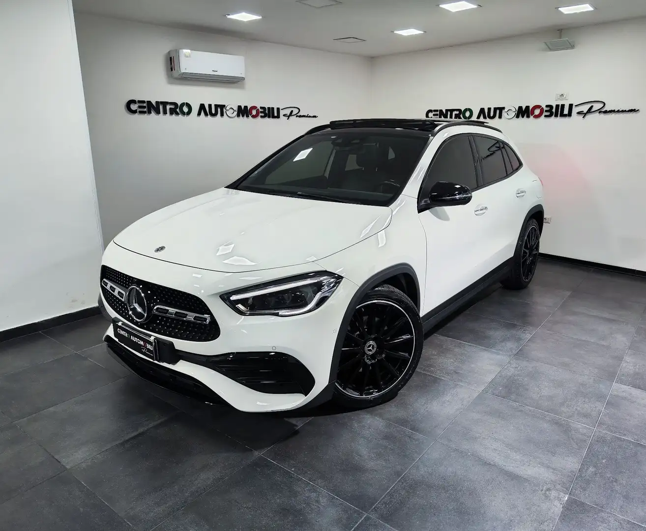 Mercedes-Benz GLA 200 GLA 200 d Automatic Premium Blanc - 1
