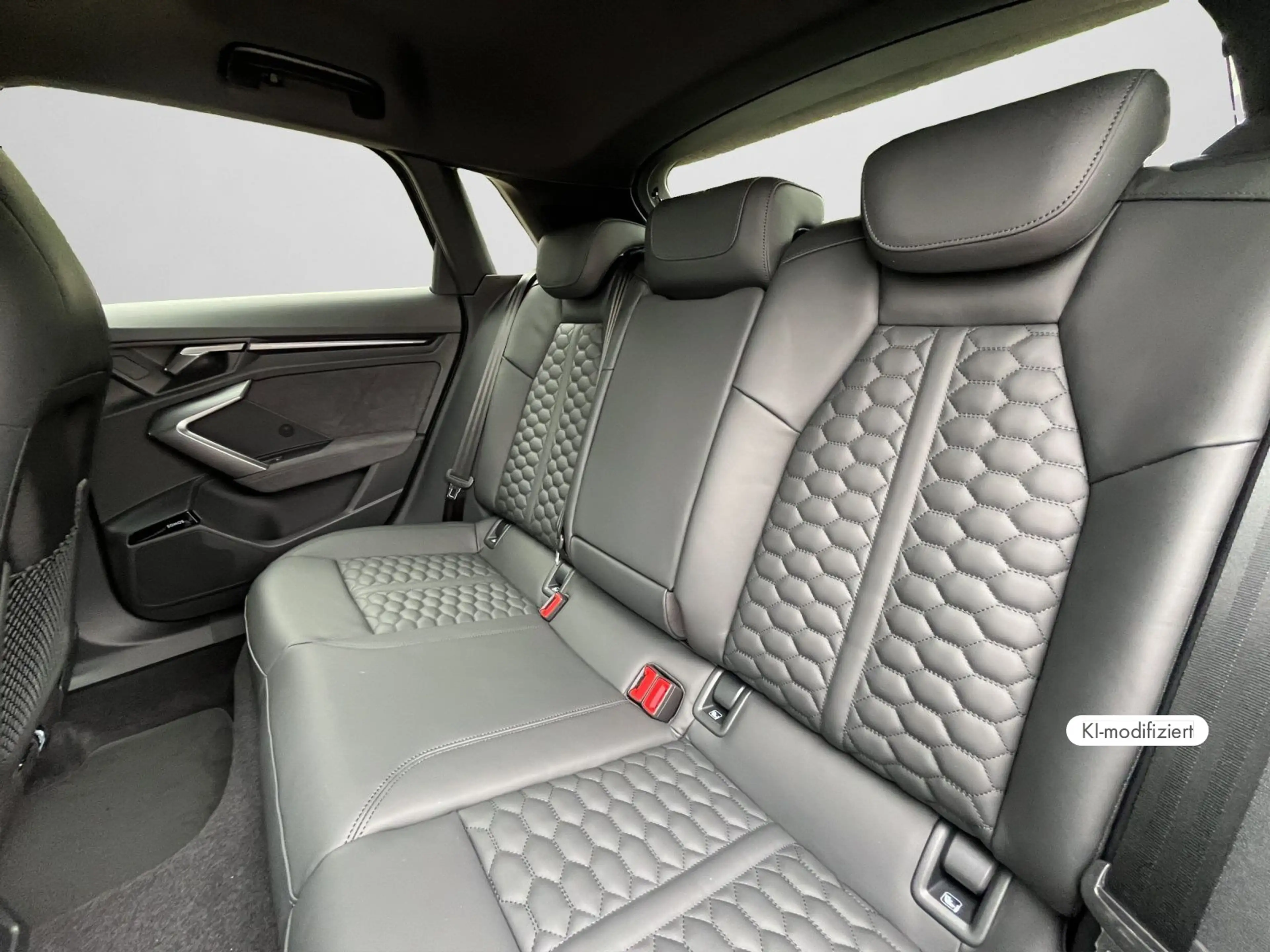 Audi RS3 294 kW S tronic — photo 14