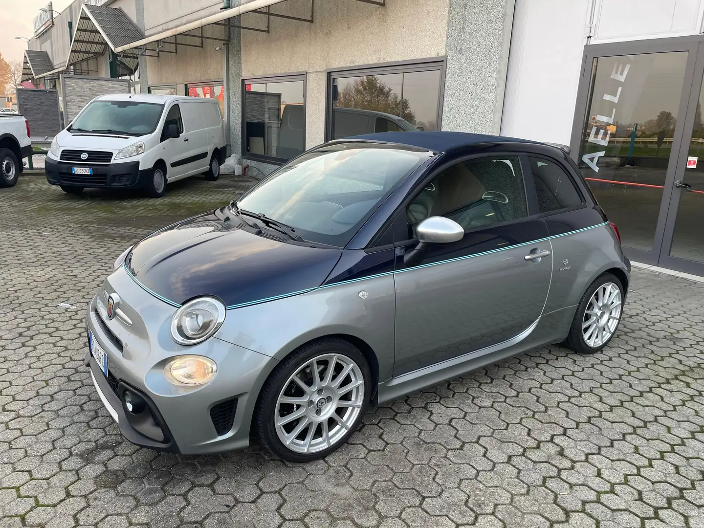 Abarth 695C 695C 1.4 16v Rivale 180cv auto Blu/Azzurro - 2