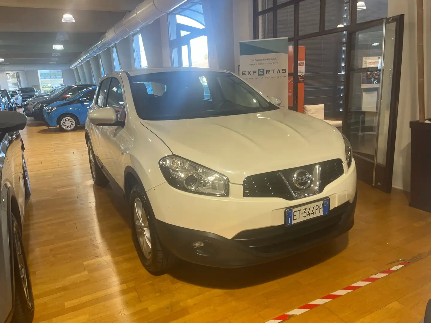 Nissan Qashqai 1.5 dci Acenta - UNICO PRO - DISTRIBUZIONE DA FARE Bianco - 1