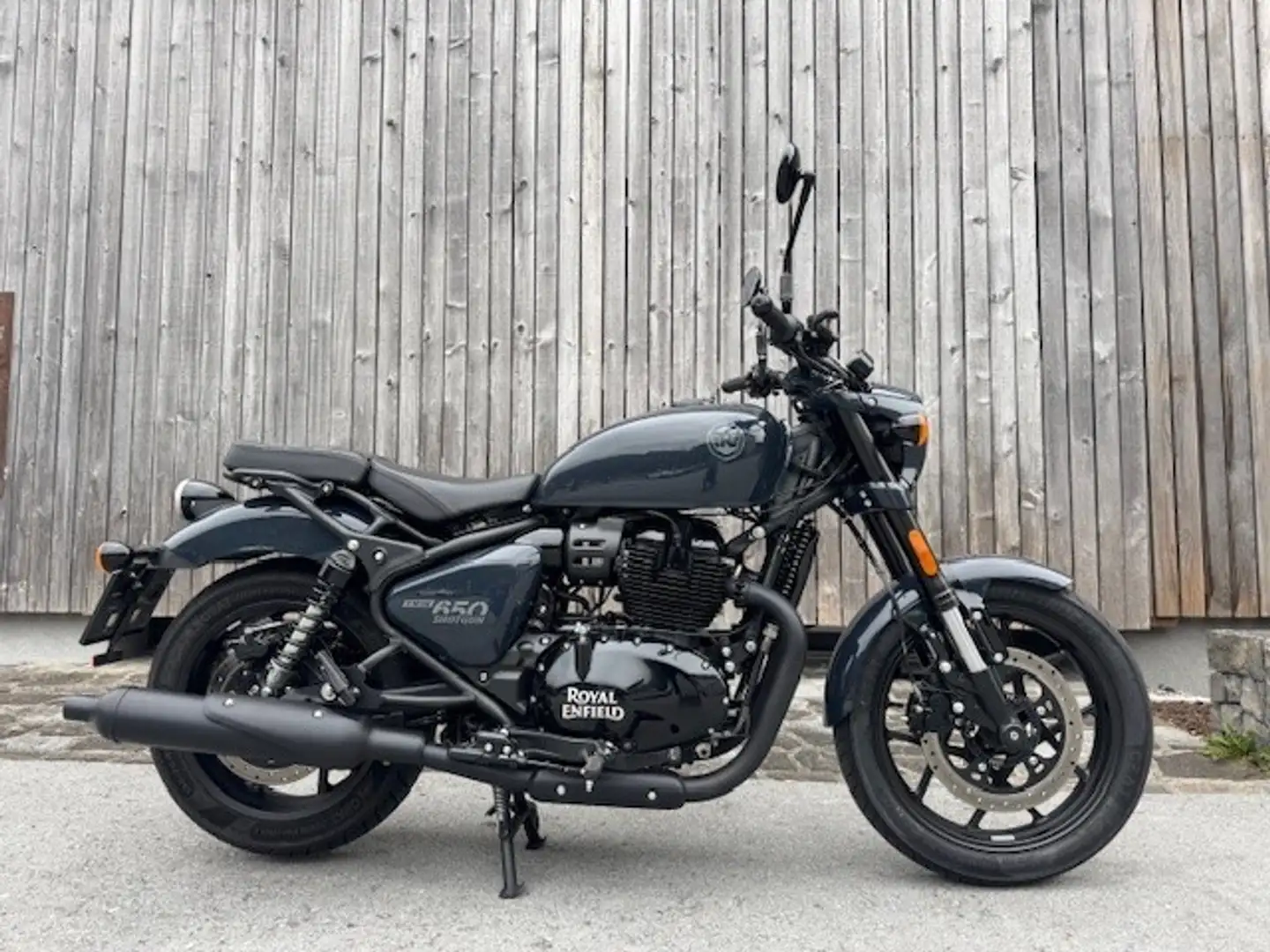 Royal Enfield Shotgun 650 - 1