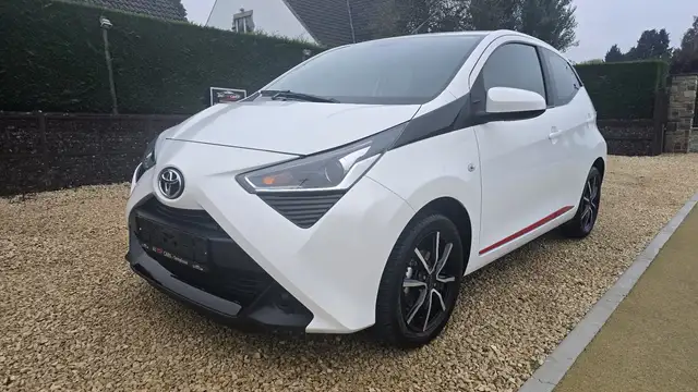 Toyota Aygo Aygo 1.0i VVT-i x-clusiv II GARANTIE 72 MOIS
