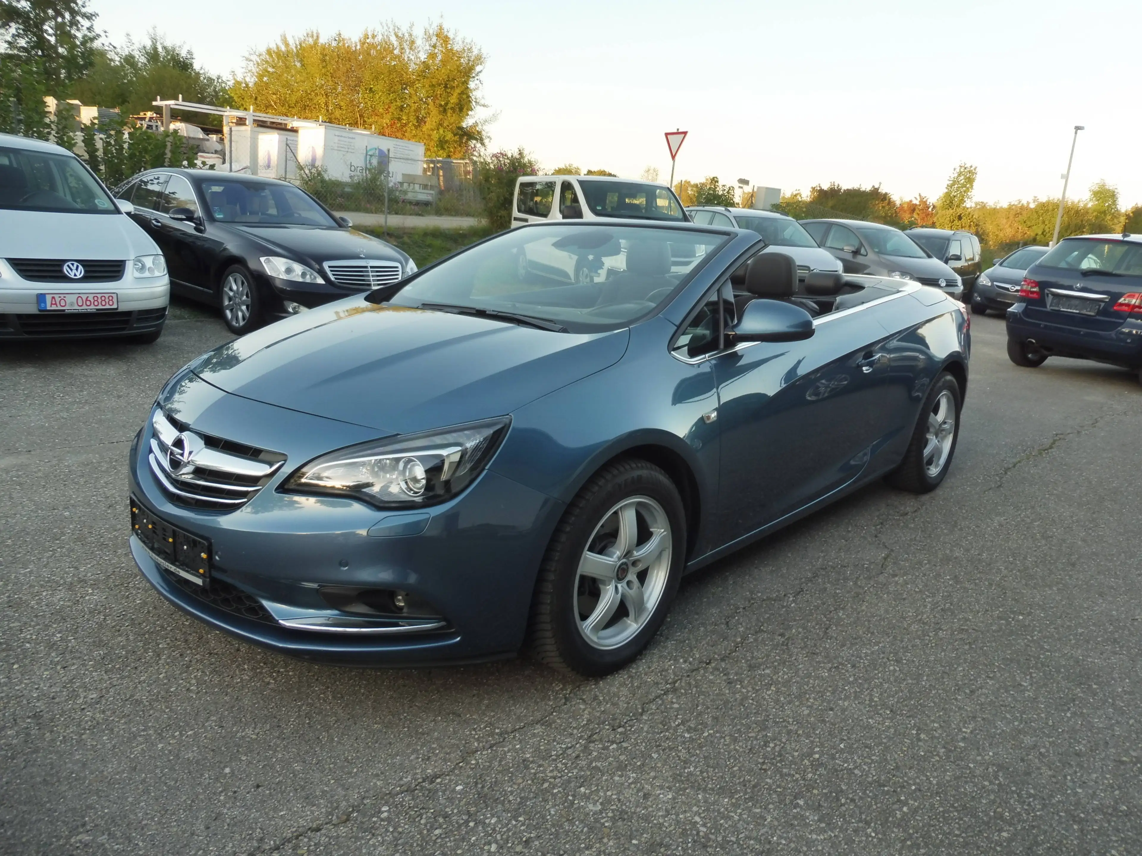 Opel Cascada Innovation ecoFlex / Original 49.500 Km / Aus 2. Hand — photo 3