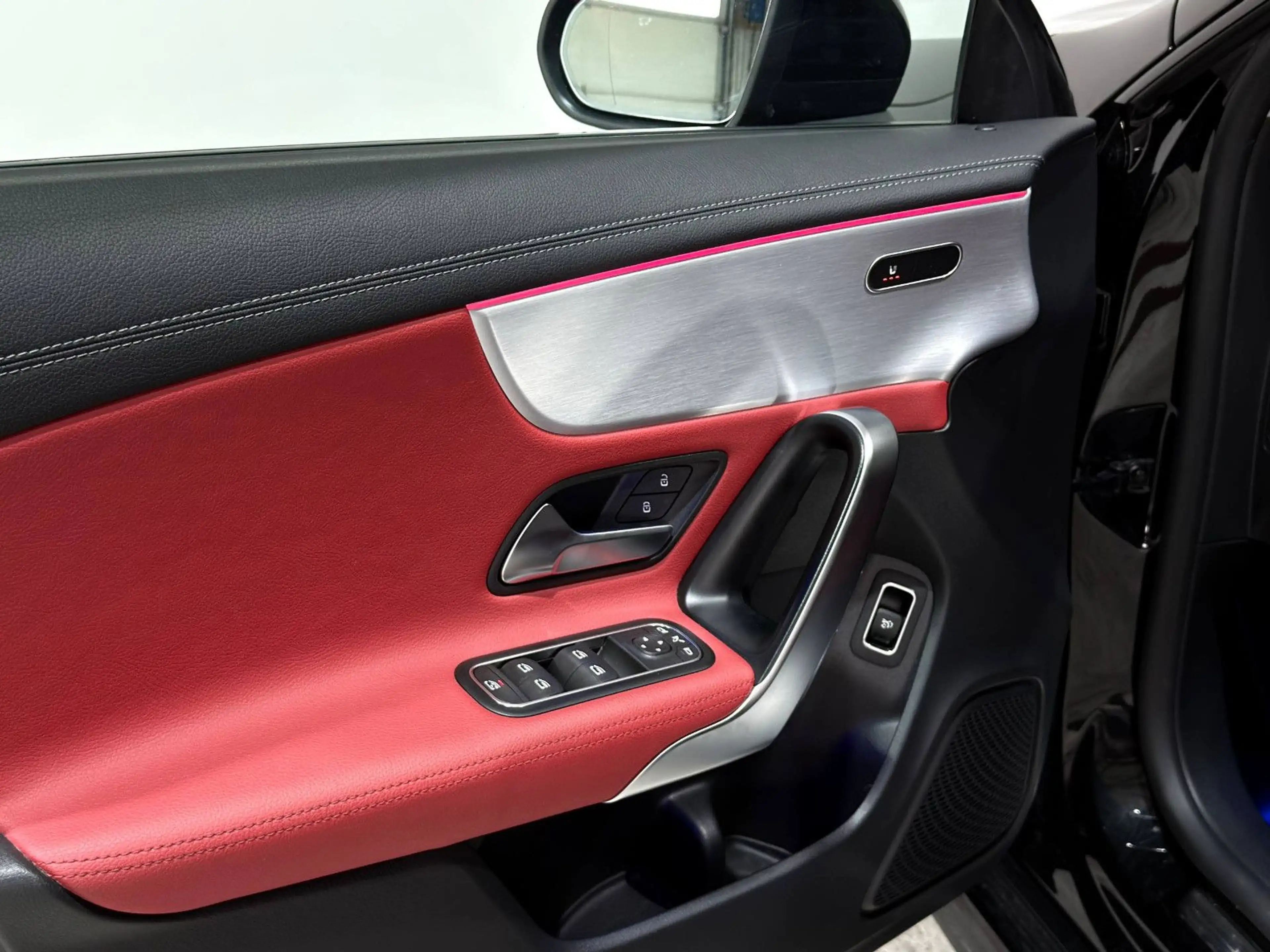 Mercedes-Benz CLA 220 *AMG*NIGHT*KAMERA*MBUX*LED*AMBIENTE* — photo 14