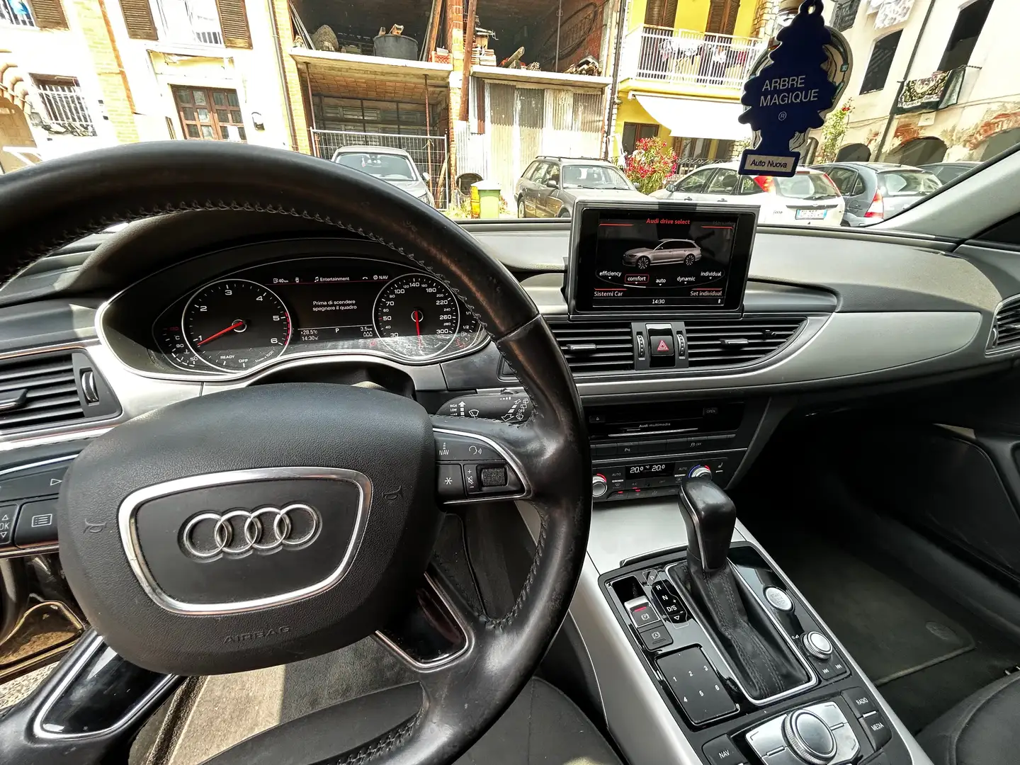 Audi A6 Avant 2.0 tdi ultra Business 190cv s-tronic - 2