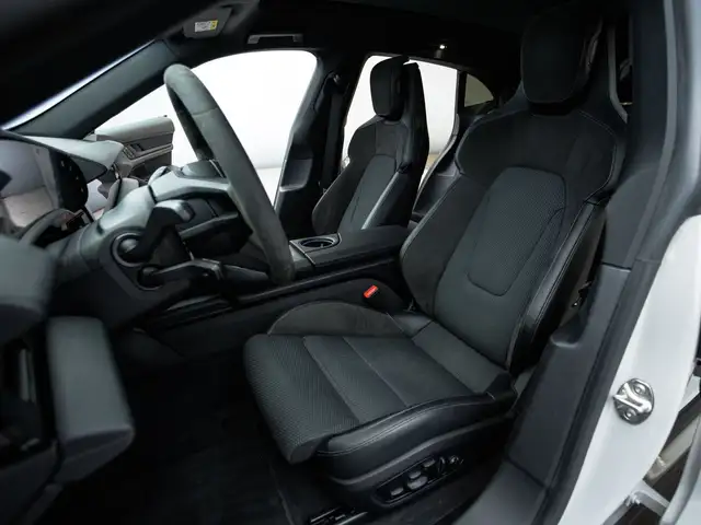 Porsche Taycan 4S Cross Turismo Ansicht 30