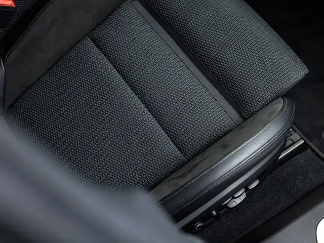 Porsche Taycan 4S Cross Turismo Ansicht 18