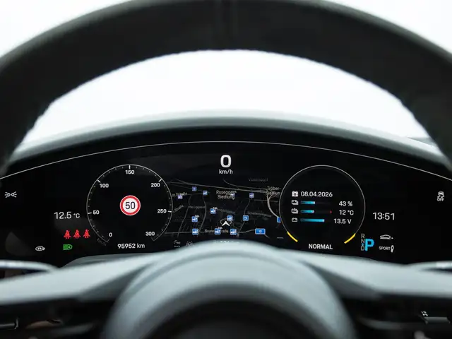 Porsche Taycan 4S Cross Turismo Ansicht 36