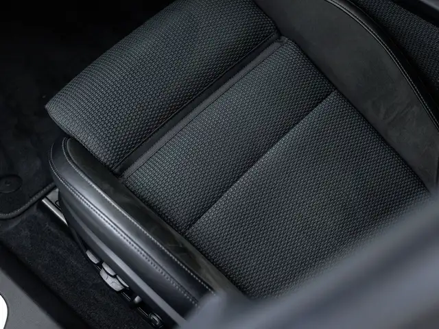 Porsche Taycan 4S Cross Turismo Ansicht 13