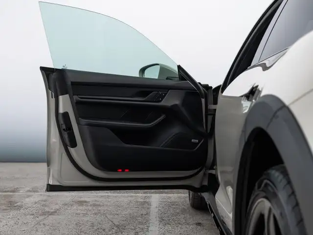 Porsche Taycan 4S Cross Turismo Ansicht 6