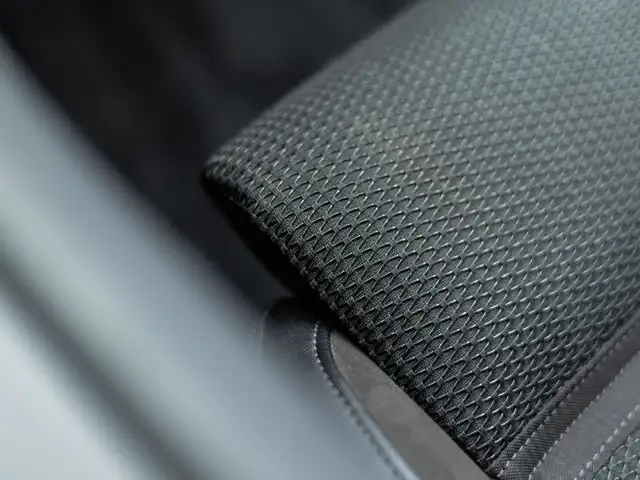 Porsche Taycan 4S Cross Turismo Ansicht 25