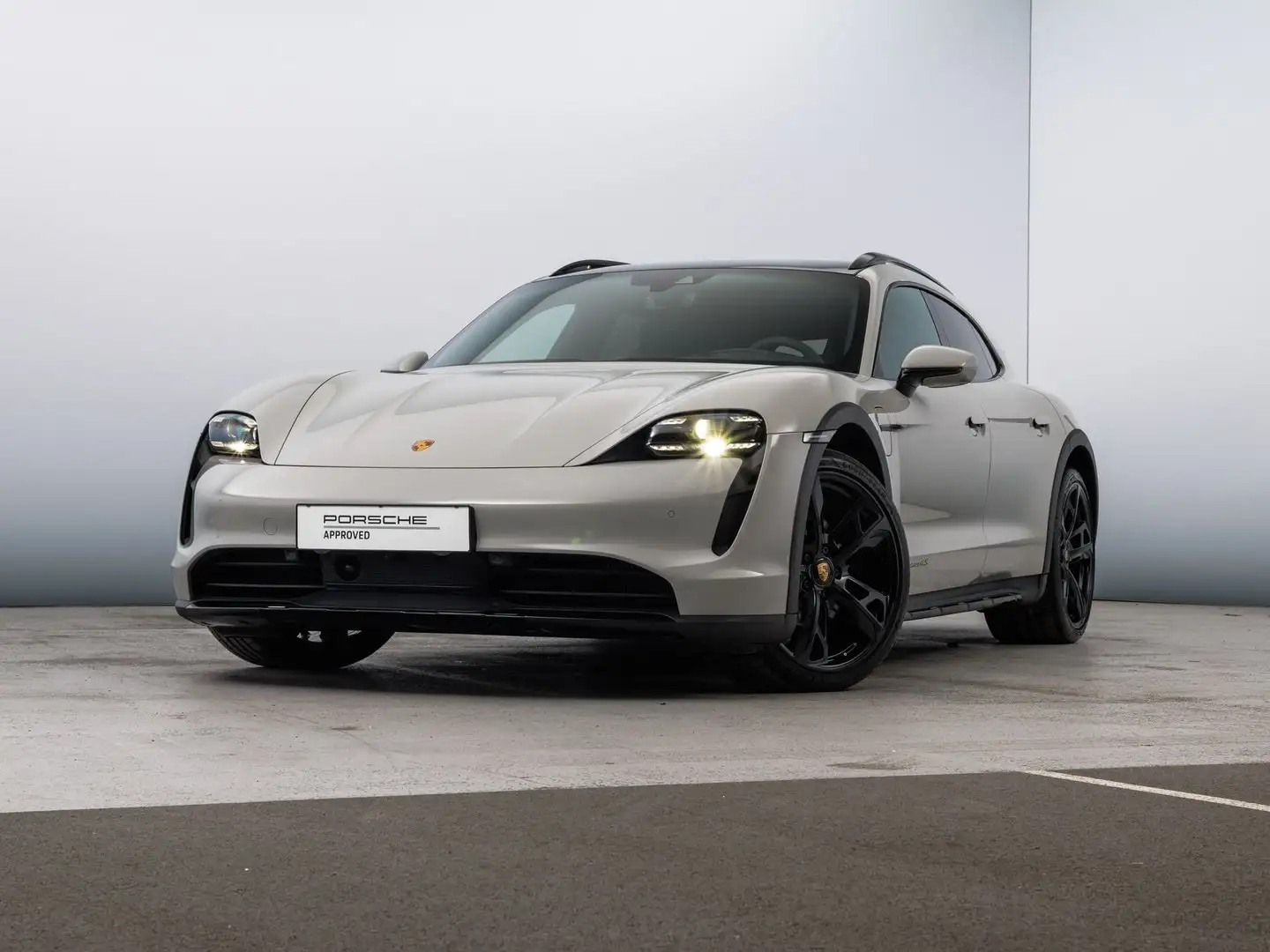 Porsche Taycan 4S Cross Turismo Grau - 1