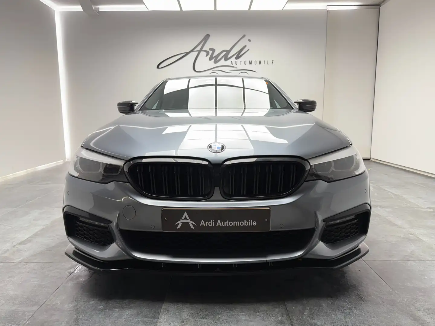 BMW 518 dA *PACK M*CARPLAY*ALCANTARA*CAMERA*LED*GARANTIE* Gris - 2