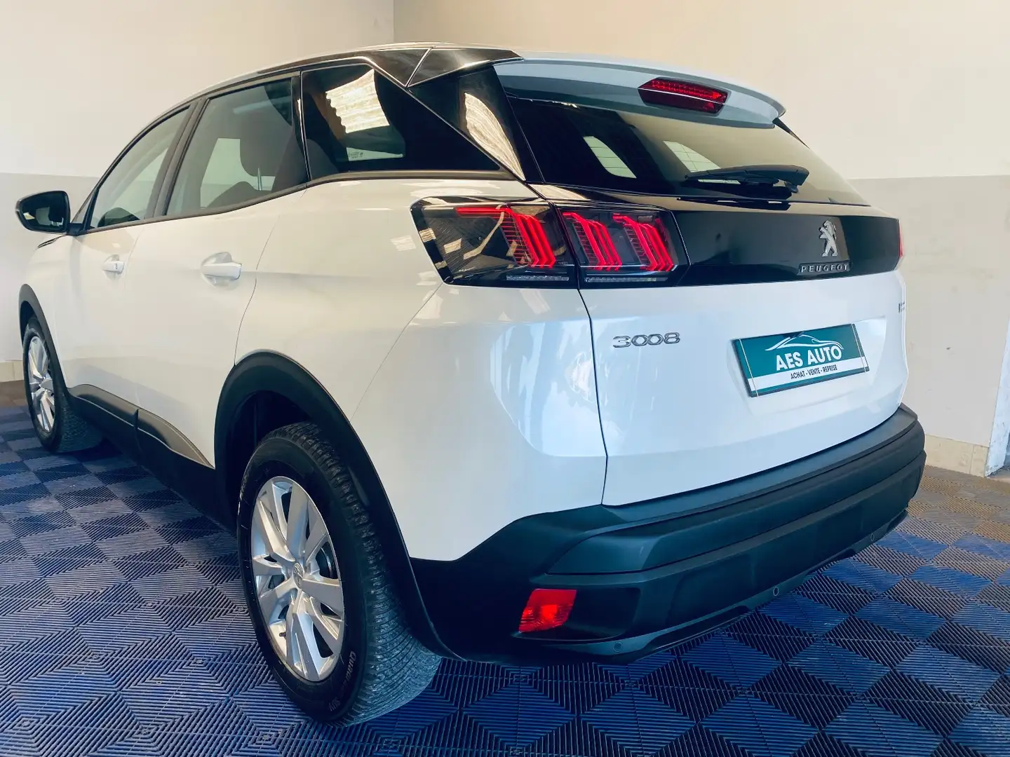 Peugeot 3008 Active Pack Wit - 2