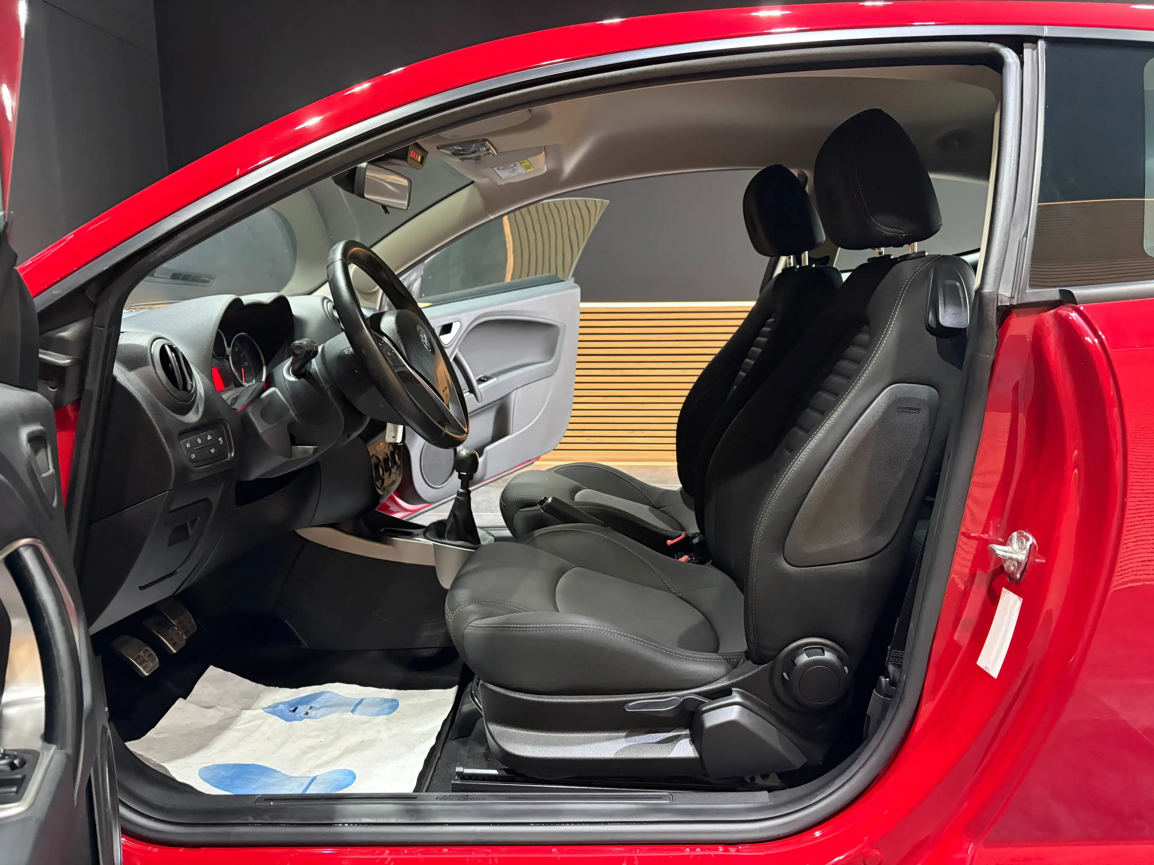 Alfa Romeo MiTo 1.4i *BLUETOOTH*AIRCO*GARANTIE 12 MOIS* — photo 7