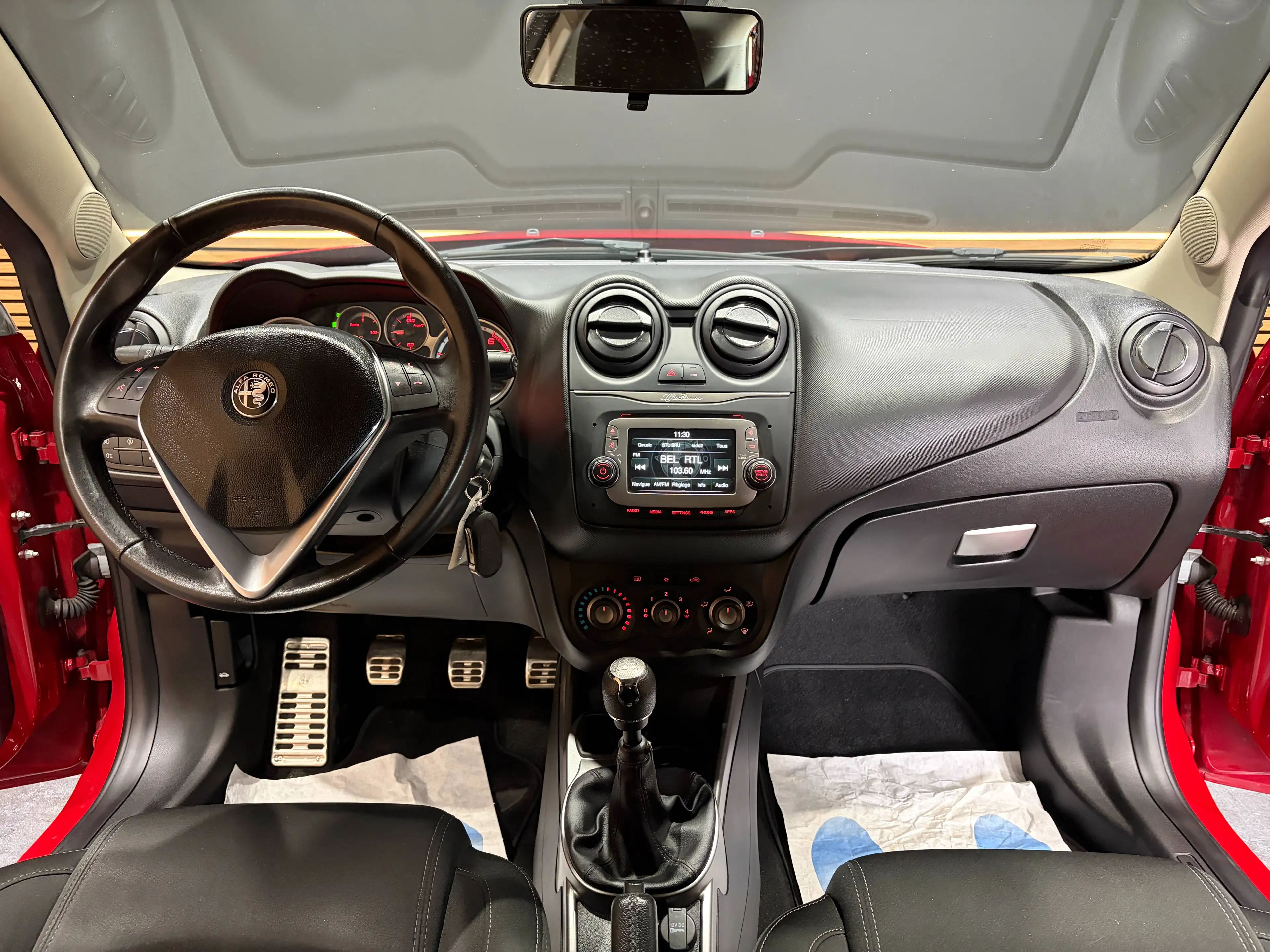 Alfa Romeo MiTo 1.4i *BLUETOOTH*AIRCO*GARANTIE 12 MOIS* — photo 8