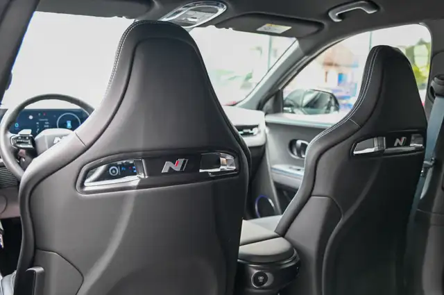 Hyundai Ioniq 5 view 17